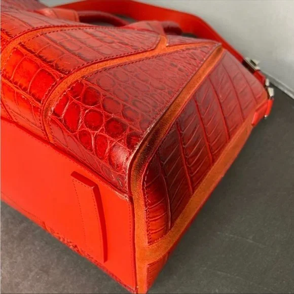Givenchy Antigona Red Crocodile Embossed Leather Bag Medium - Picture 8 of 16